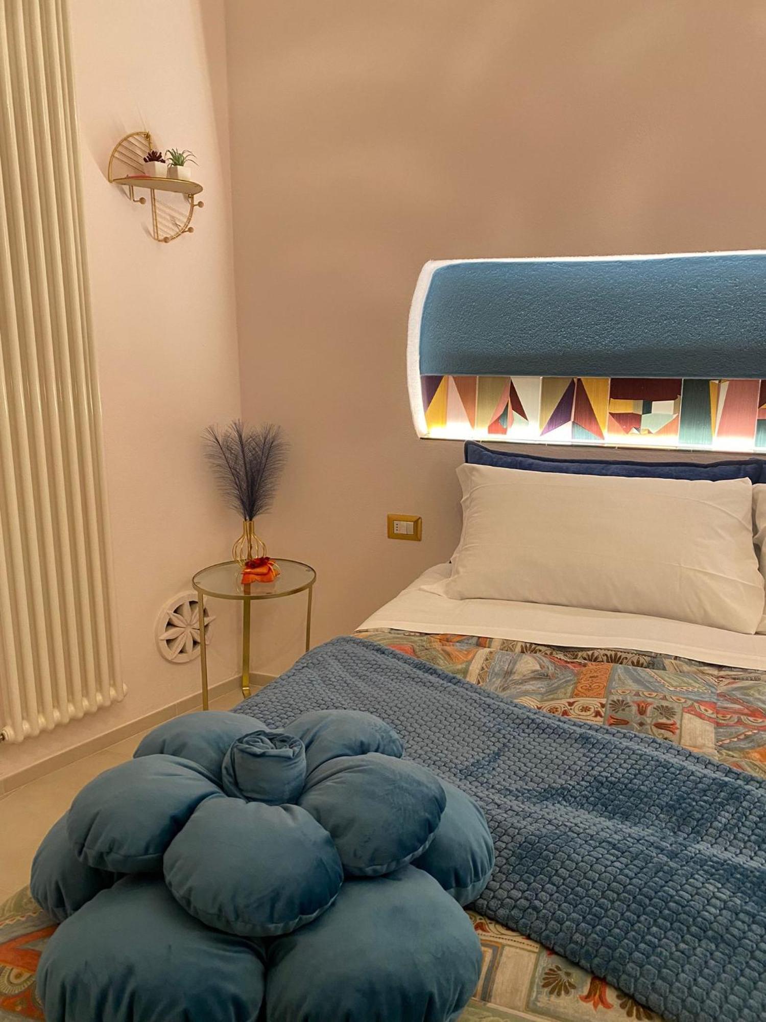 Lovely & Chic Rooms Nei Sassi Matera Luaran gambar