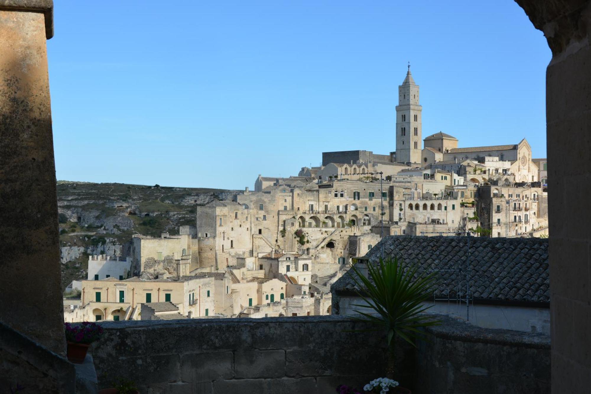 Lovely & Chic Rooms Nei Sassi Matera Luaran gambar