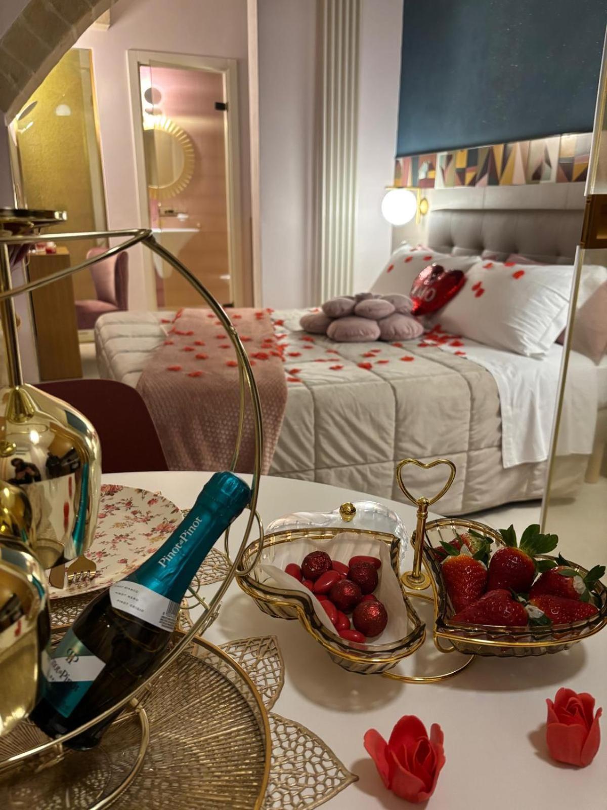 Lovely & Chic Rooms Nei Sassi Matera Luaran gambar